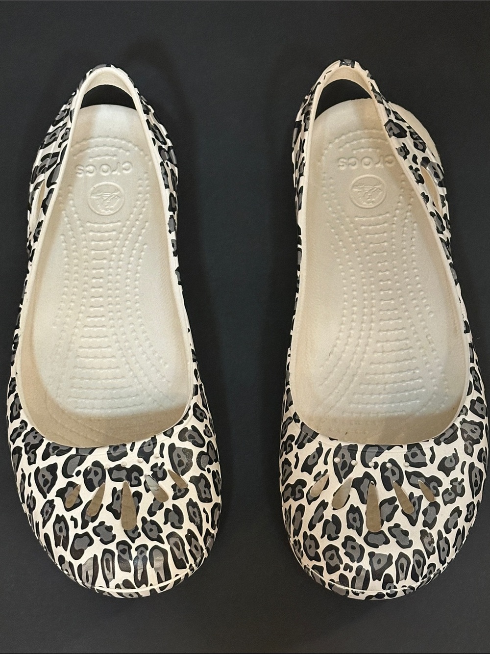 Crocs Kadee Leopard Print Black Grey White Slip On Waterproof Ballet Flats SZ 9